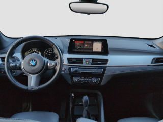 BMW X1 xDrive25e High Executive M-Sport | Pano | Leder | Trekhaak | Stoelverwarming
