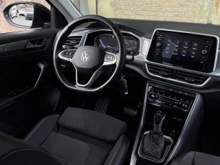 Volkswagen T-Roc 1.5 TSI 150PK DSG STYLE SPORT LED/NAVI/CARPLAY