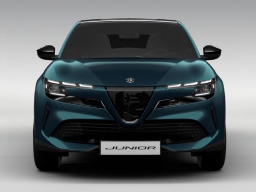Alfa Romeo Junior Elettrica Speciale 54 kWh | Achteruitrijcamera | Airco (automatisch) | Apple Carplay/Android Auto... ActivLease financial lease