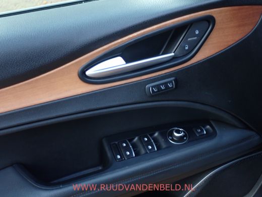 Alfa Romeo Stelvio 2.0T Q4 AWD First Edition PANODAK/DAB/CAMERA/MEMORY/NAVI ActivLease financial lease