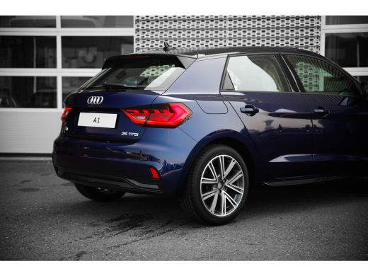 Audi A1 Sportback Sportback Advanced edition | Airconditioning 2-zone | Audi smartphone interface | Audi virtual co... ActivLease financial lease