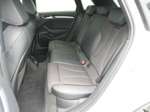 Audi A3 Sportback 35 TFSI CoD 150pk S-Tronic Sport S-Line Edition Navigatie Pdc Led Clima ActivLease financial lease