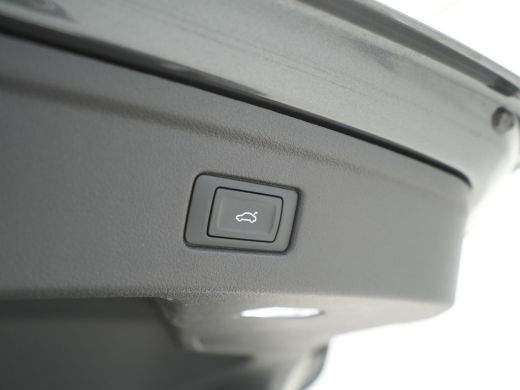 Audi A5 Sportback 35 TFSI 150pk S-Tronic S-Line edition Competition Navigatie Pdc Matrix led Elek. achter... ActivLease financial lease