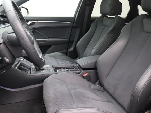 Audi Q3 45 TFSI e S Edition 245PK S-Tronic Pano-Schuifdak, Elektr. Verstelbare stoelen, Achteruitrijcamer... ActivLease financial lease