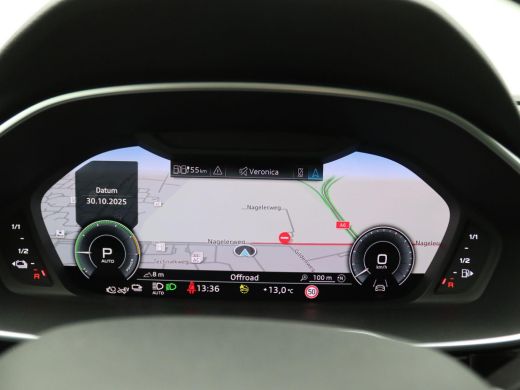 Audi Q3 45 TFSI e S Edition 245PK S-Tronic Pano-Schuifdak, Elektr. Verstelbare stoelen, Achteruitrijcamer... ActivLease financial lease