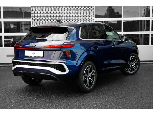 Audi Q3 S edition | Adaptive cruise control | Audi sound system | Cruise control ActivLease financial lease