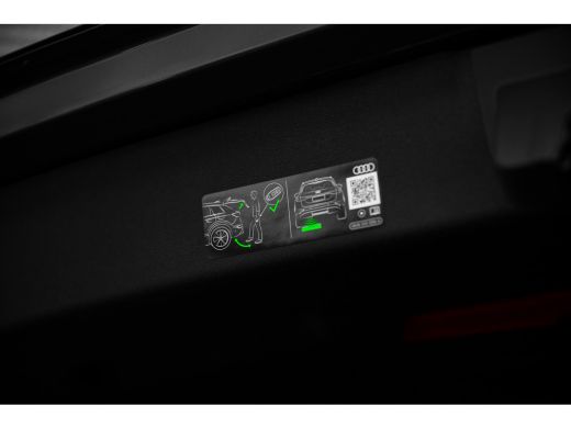 Audi Q3 S edition | Adaptive cruise control | Audi sound system | Cruise control ActivLease financial lease