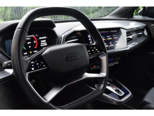Audi Q4 e-tron 40 / 2x S-line/ Adaptive Cruise Control/ Virtual Cockpit/ Panoramadak/ 150kW (204PK) ActivLease financial lease