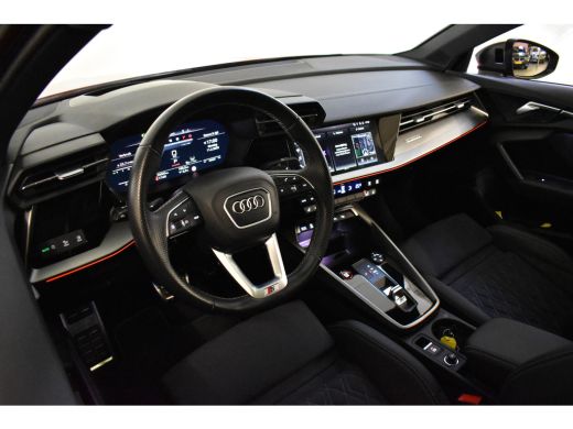 Audi S3 Limousine 2.0 TFSI 310PK S3 QUATTRO HEAD-UP/LEDER/PANORAMADAK ActivLease financial lease