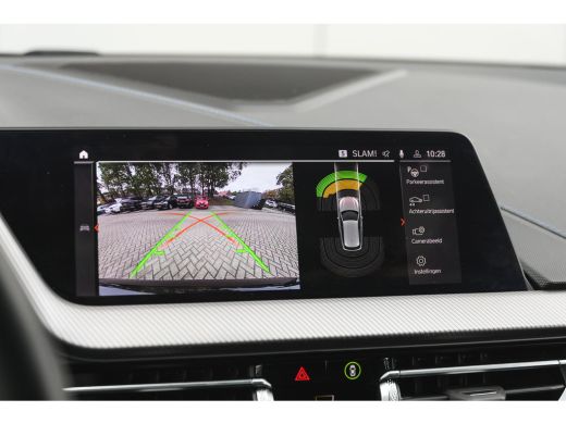 BMW 1 Serie 118i High Executive M Sport Automaat / Panoramadak / Achteruitrijcamera / Comfort Access / Adapti... ActivLease financial lease