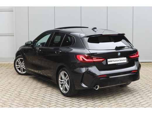 BMW 1 Serie 118i High Executive M Sport Automaat / Panoramadak / Achteruitrijcamera / Comfort Access / Adapti... ActivLease financial lease