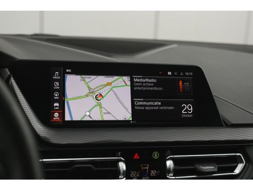 BMW 2 Serie 218i High Executive M Sport Automaat / Panoramadak / Sportstoelen / Achteruitrijcamera / Stuurver... ActivLease financial lease