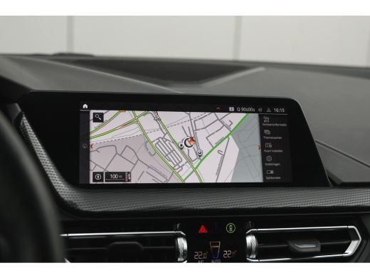 BMW 2 Serie 218i High Executive M Sport Automaat / Panoramadak / Sportstoelen / Achteruitrijcamera / Stuurver... ActivLease financial lease