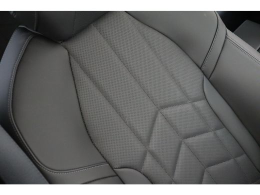 BMW 5 Serie Touring 530e M Sport Automaat / Trekhaak / Achteruitrijcamera / Comfort Access / Adaptieve LED / ... ActivLease financial lease