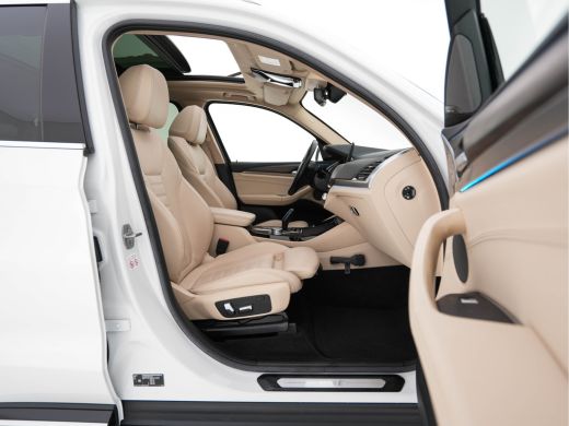 BMW iX3 High Executive 80 kWh [ 3-Fase ] {SOH-99%} (INCL-BTW) *PANO | HEAD-UP | ADAPTIVE-CRUISE | BLIND-S... ActivLease financial lease