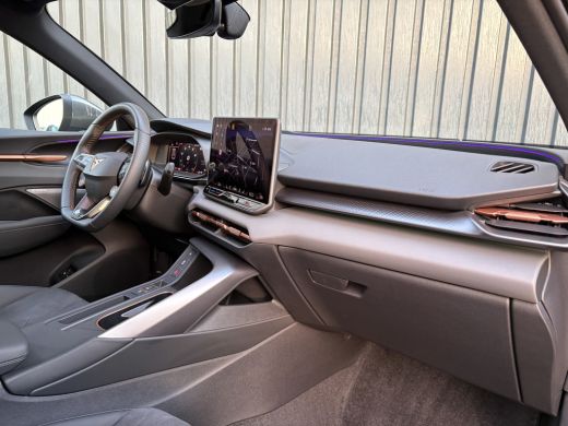 CUPRA Terramar 1.5 TSI e-Hybrid VZ Performance | Sennheiser | 360 Camera | Panodak | Trekhaak wegkl. | Matrix LE... ActivLease financial lease