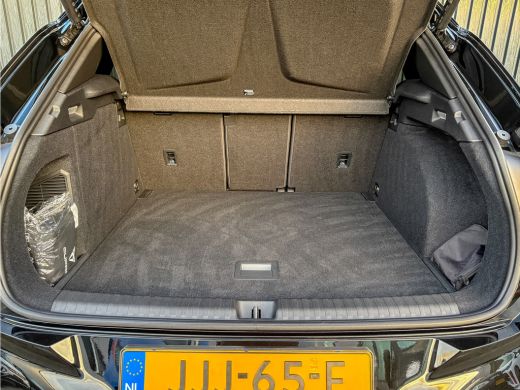 CUPRA Terramar 1.5 TSI e-Hybrid VZ Performance | Sennheiser | 360 Camera | Panodak | Trekhaak wegkl. | Matrix LE... ActivLease financial lease