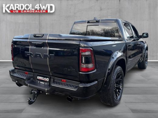 Dodge Ram 1500 1500 5.7 V8 4x4 Crew Cab Laramie | Tonneau cover | Wide boddy | 4Play velgenset | Special stripin... ActivLease financial lease