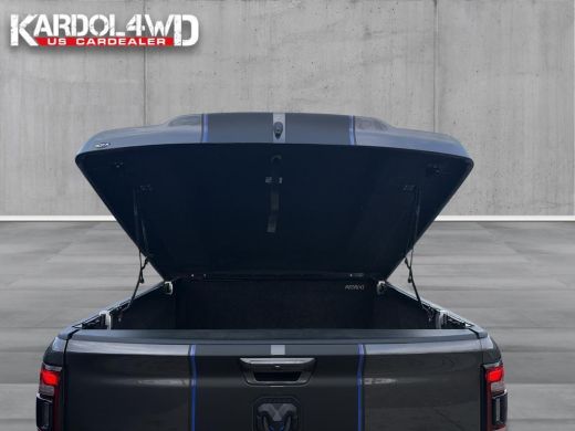 Dodge Ram 1500 1500 5.7 V8 4x4 Crew Cab Sport | Incl. Tonneau cover | Special striping| Wide boddy | Fuell velge... ActivLease financial lease