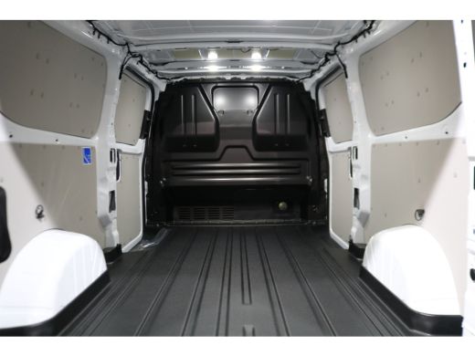 Ford E-Transit Custom 340 L2 H1 Limited 65 kWh 218pk 2x schuifdeur Led 360 Camera B&O ActivLease financial lease