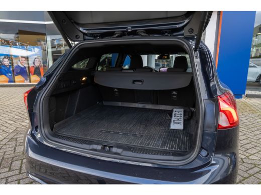 Ford Focus 1.0 EcoBoost Hybrid ST Line X Business | Trekhaak | Camera | Stoel/stuur/voorruit verwarming | Ap... ActivLease financial lease