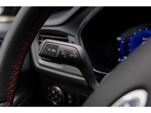 Ford Focus 1.0 EcoBoost Hybrid ST Line X Business | Trekhaak | Camera | Stoel/stuur/voorruit verwarming | Ap... ActivLease financial lease