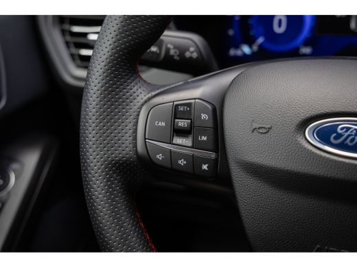 Ford Focus 1.0 EcoBoost Hybrid ST Line X Business | Trekhaak | Camera | Stoel/stuur/voorruit verwarming | Ap... ActivLease financial lease