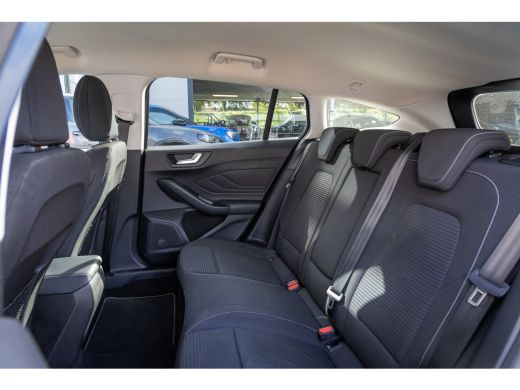 Ford Focus 1.0 EcoBoost Hybrid Titanium X Business | Camera | Cruise+Clima control | Apple Carplay/Android A... ActivLease financial lease