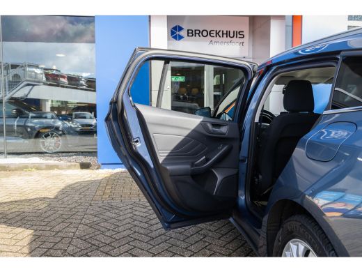 Ford Focus 1.0 EcoBoost Hybrid Titanium X Business | Camera | Cruise+Clima control | Apple Carplay/Android A... ActivLease financial lease