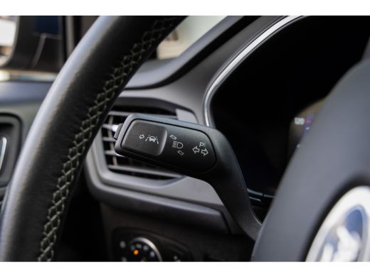 Ford Focus 1.0 EcoBoost Hybrid Titanium X Business | Camera | Cruise+Clima control | Apple Carplay/Android A... ActivLease financial lease