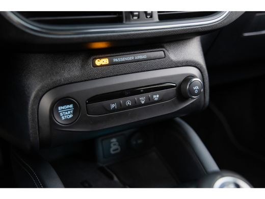 Ford Focus 1.0 E.B 125PK Hybrid Titanium X | Camera | B&O audio | AGR-stoel | Apple/Android auto | LED verli... ActivLease financial lease