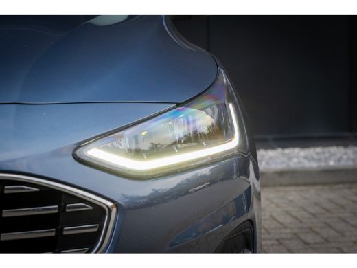 Ford Focus 1.0 E.B 125PK Hybrid Titanium X | Camera | B&O audio | AGR-stoel | Apple/Android auto | LED verli... ActivLease financial lease