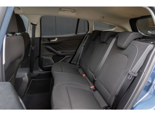 Ford Focus 1.0 E.B 125PK Hybrid Titanium X | Camera | B&O audio | AGR-stoel | Apple/Android auto | LED verli... ActivLease financial lease