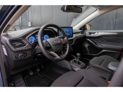 Ford Focus 1.0 E.B 125PK Hybrid Titanium X | Camera | B&O audio | AGR-stoel | Apple/Android auto | LED verli... ActivLease financial lease