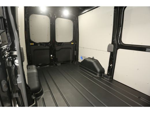 Ford Transit 350 2.0 TDCI 165PK L2H2 Trend | BPM VRIJ | 2800kg | Trekh. | Aut. | Virtual Cockpit | Schuifdeur ... ActivLease financial lease