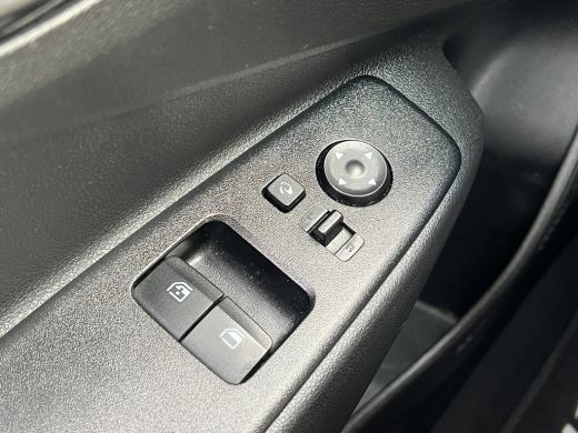 Hyundai i10 1.0 66pk Comfort Smart | LED | Airco | Carplay | Camera | Navigatie | Bluetooth | Cruisecontrol |... ActivLease financial lease