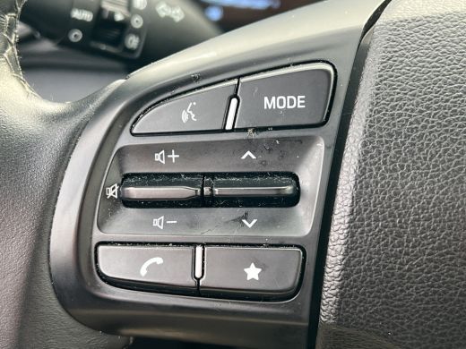 Hyundai i10 1.0 66pk Comfort Smart | LED | Airco | Carplay | Camera | Navigatie | Bluetooth | Cruisecontrol |... ActivLease financial lease