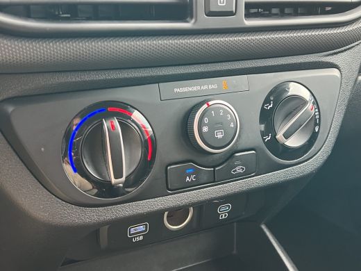 Hyundai i10 1.0 66pk Comfort Smart | LED | Airco | Carplay | Camera | Navigatie | Bluetooth | Cruisecontrol |... ActivLease financial lease