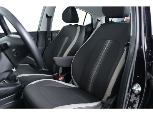 Hyundai i10 1.0 67pk Comfort Smart Airco | Cruise control | Camera | AppleCarplay | Digitaal dashboard | 1ste... ActivLease financial lease