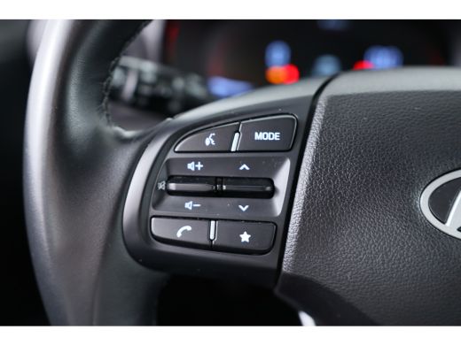 Hyundai i10 1.0 67pk Comfort Smart Airco | Cruise control | Camera | AppleCarplay | Digitaal dashboard | 1ste... ActivLease financial lease