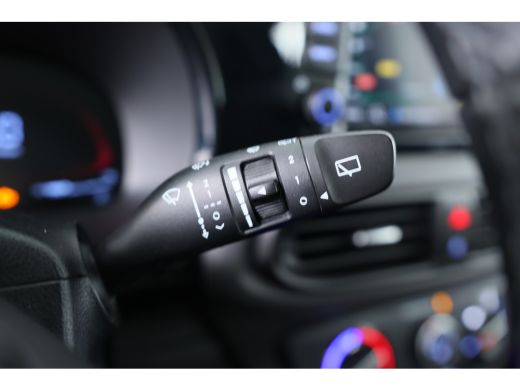 Hyundai i10 1.0 67pk Comfort Smart Airco | Cruise control | Camera | AppleCarplay | Digitaal dashboard | 1ste... ActivLease financial lease