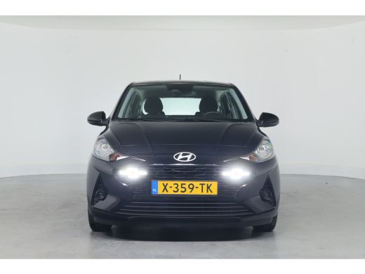 Hyundai i10 1.0 67pk Comfort Smart Airco | Cruise control | Camera | AppleCarplay | Digitaal dashboard | 1ste... ActivLease financial lease