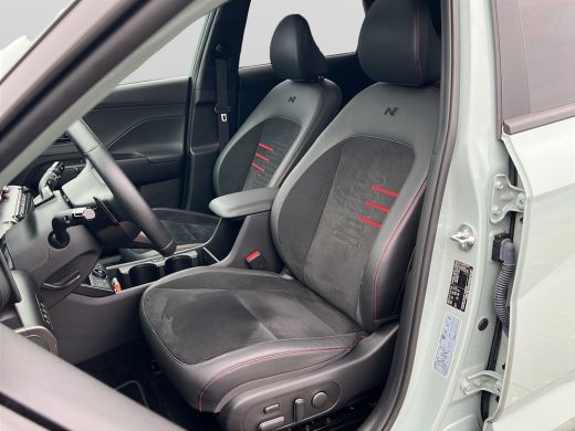 Hyundai Kona 1.6 GDI 141pk HEV N-Line Sky | Premium audio | 360 camera | Bestuurdersstoel met geheugen | Adapt... ActivLease financial lease