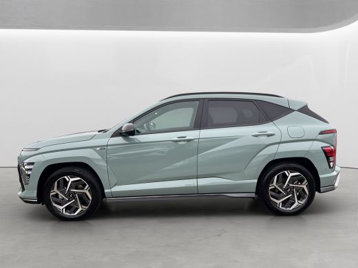 Hyundai Kona 1.6 GDI 141pk HEV N-Line Sky | Premium audio | 360 camera | Bestuurdersstoel met geheugen | Adapt... ActivLease financial lease