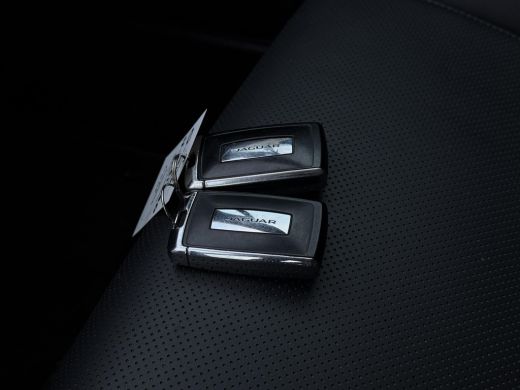 Jaguar I-PACE EV400 Business Edition S 90 kWh | Meridian | Camera | Leder | ActivLease financial lease