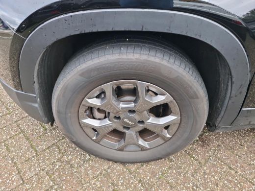 Jeep Avenger Longitude 54 kWh Climate | Cruise | Apple Carplay/Android Auto | DAB | LED | 11 kW lader | Apple ... ActivLease financial lease