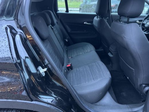 Jeep Avenger Longitude 54 kWh Climate | Cruise | Apple Carplay/Android Auto | DAB | LED | Apple Carplay/Androi... ActivLease financial lease