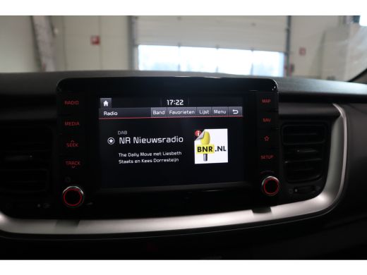 Kia Stonic 1.0 T-GDi DynamicLine Carplay / Android Auto / Camera / Cruise ActivLease financial lease