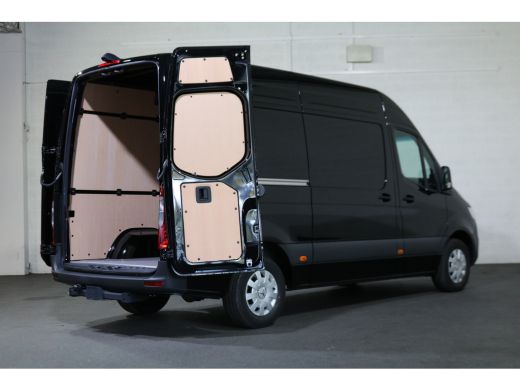 Mercedes-Benz Sprinter 317 CDI L2 H2 Pro Automaat Navigatie 3.5T Trekhaak ActivLease financial lease