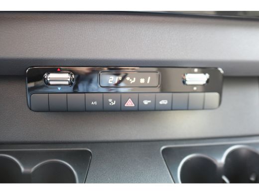 Mercedes-Benz Sprinter 317 CDI L2 H2 Pro Automaat Navigatie 3.5T Trekhaak ActivLease financial lease